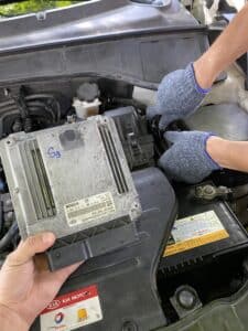 CHUYÊN SỬA CHỮA HỘP ECU TẠI QUẬN 8