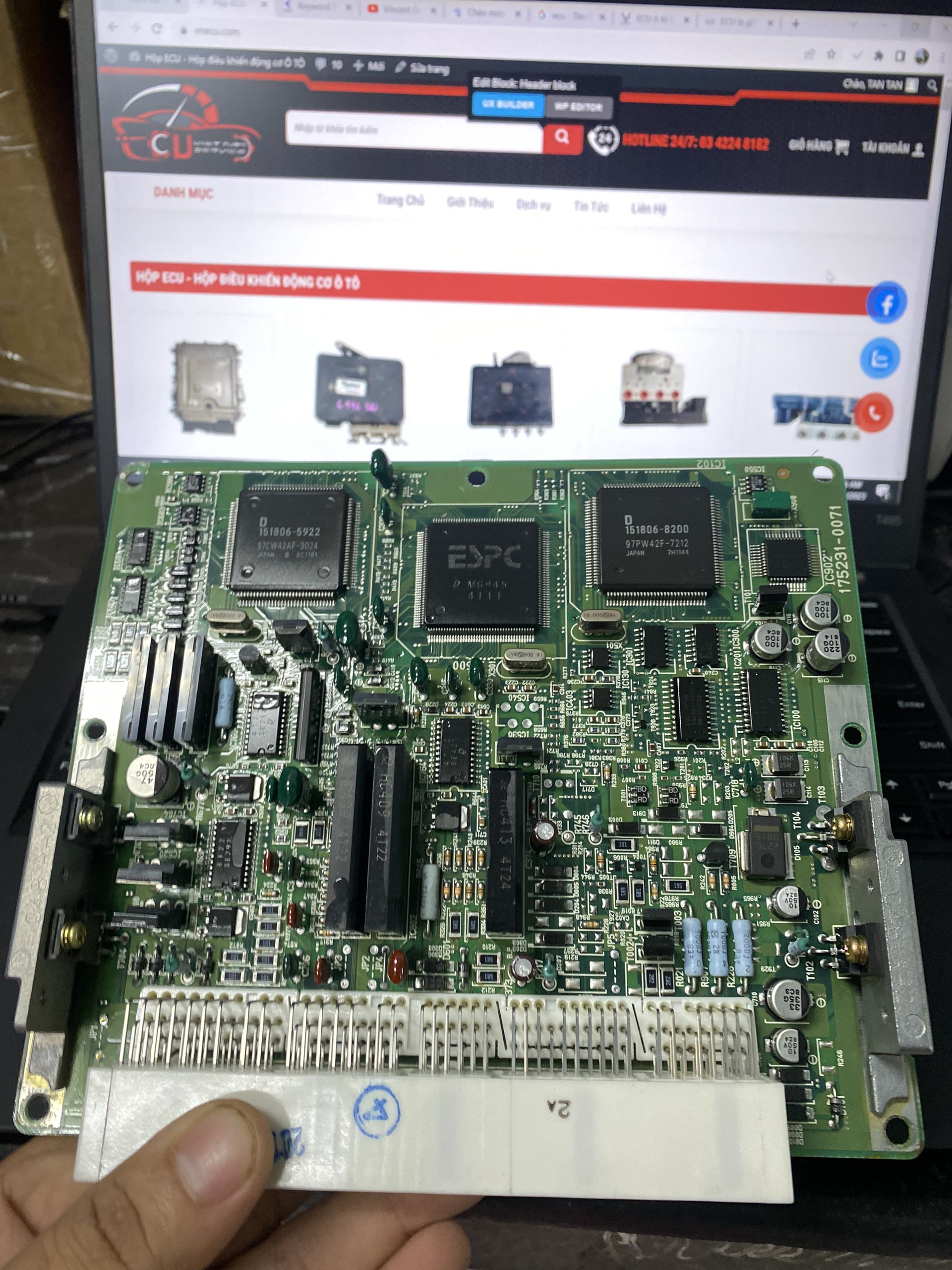 hộp ECU là gì?