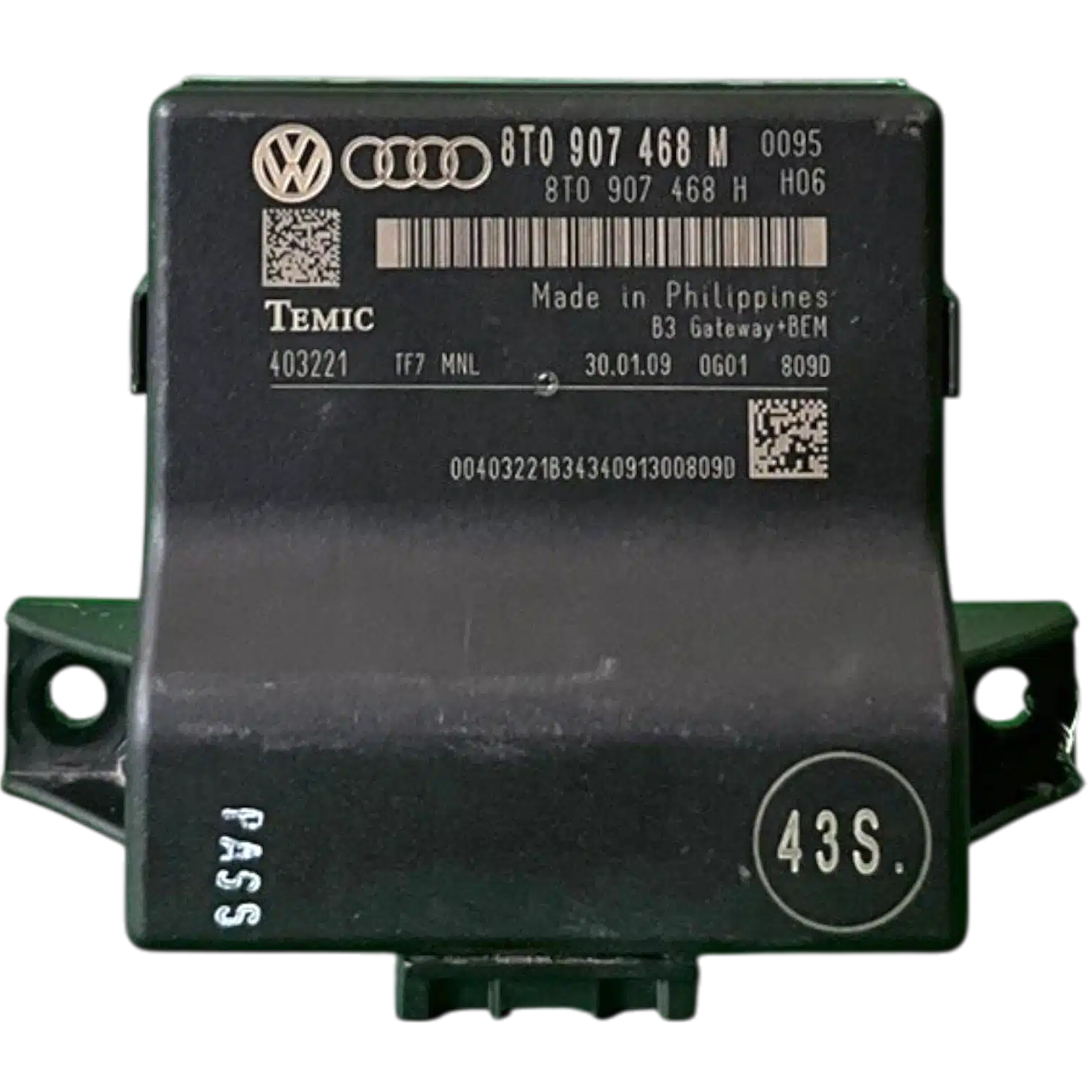 HỘP GATEWAY CONTROL MODULE UNIT AUDI A4 A5
Mã phụ tùng
8T0 907 468 M
GATEWAY CONTROL MODULE UNIT
8T0 907 468 H
8T0 907 468 M