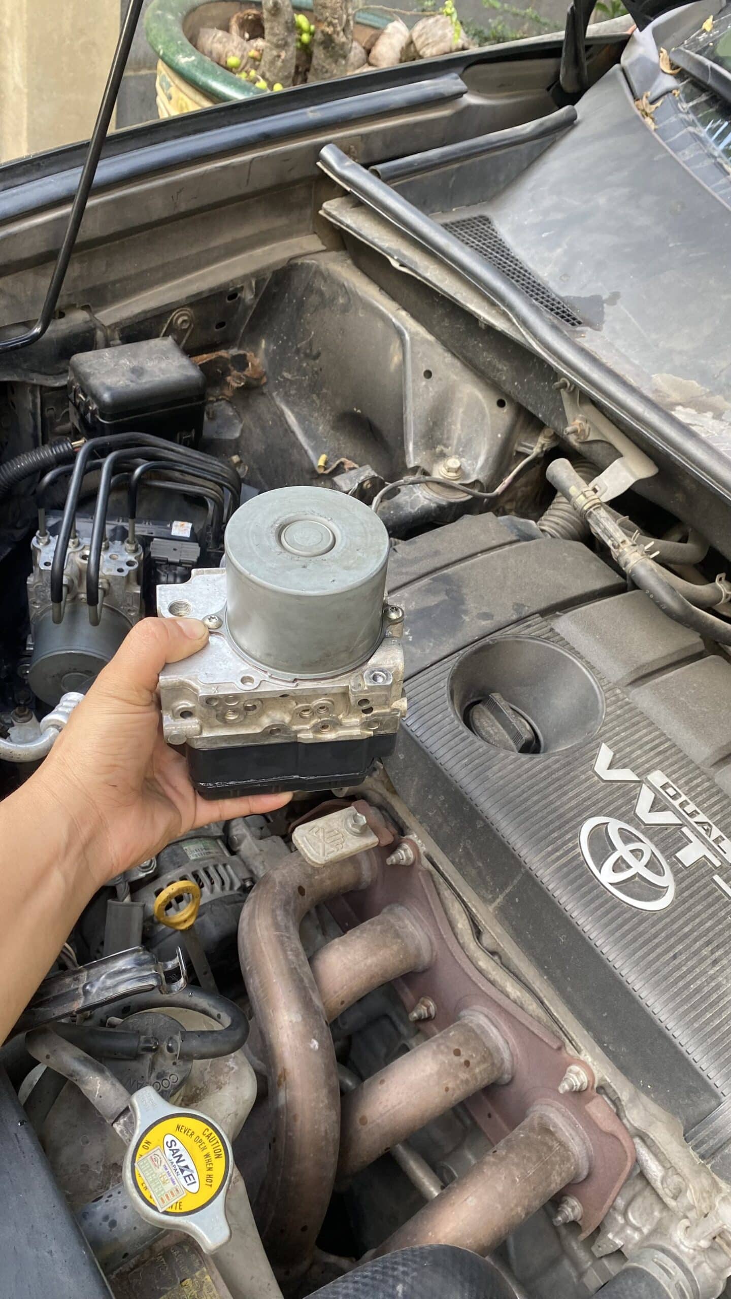 GARAGE CHUYÊN SỬA XE TOYOTA UY TÍN TPHCM