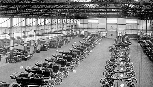 XƯỞNG CHẾ TẠO VÀ LẮP RÁP CỦA HENRY FORD 2 XƯỞNG CHẾ TẠO VÀ LẮP RÁP CỦA HENRY FORD