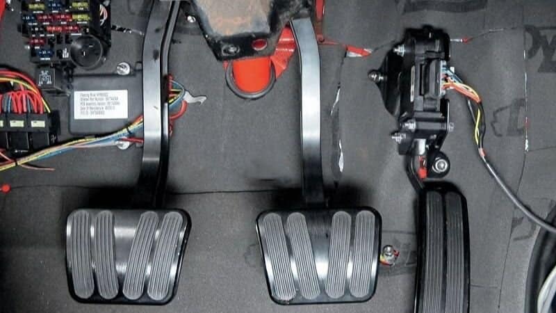 5 DẤU HIỆU NHẬN BIẾT HƯ HỎNG CẢM BIẾN VỊ TRÍ BÀN ĐẠP GA 2 5 DẤU HIỆU NHẬN BIẾT HƯ HỎNG CẢM BIẾN VỊ TRÍ BÀN ĐẠP GA