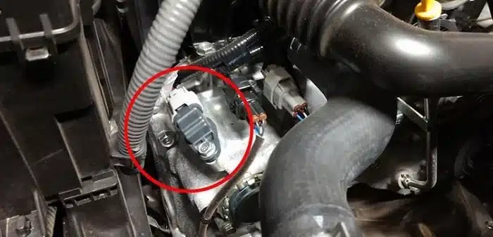 7 DẤU HIỆU HƯ HỎNG CẢM BIẾN TRỤC KHUỶU TRÊN Ô TÔ 2 7 DẤU HIỆU HƯ HỎNG CẢM BIẾN TRỤC KHUỶU TRÊN Ô TÔ