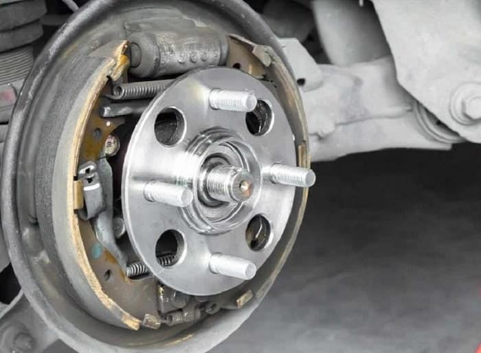 5 BỘ PHẬN DỄ HƯ HỎNG TRÊN Ô TÔ KHI QUA Ổ GÀ 2 5 BỘ PHẬN DỄ HƯ HỎNG TRÊN Ô TÔ KHI QUA Ổ GÀ