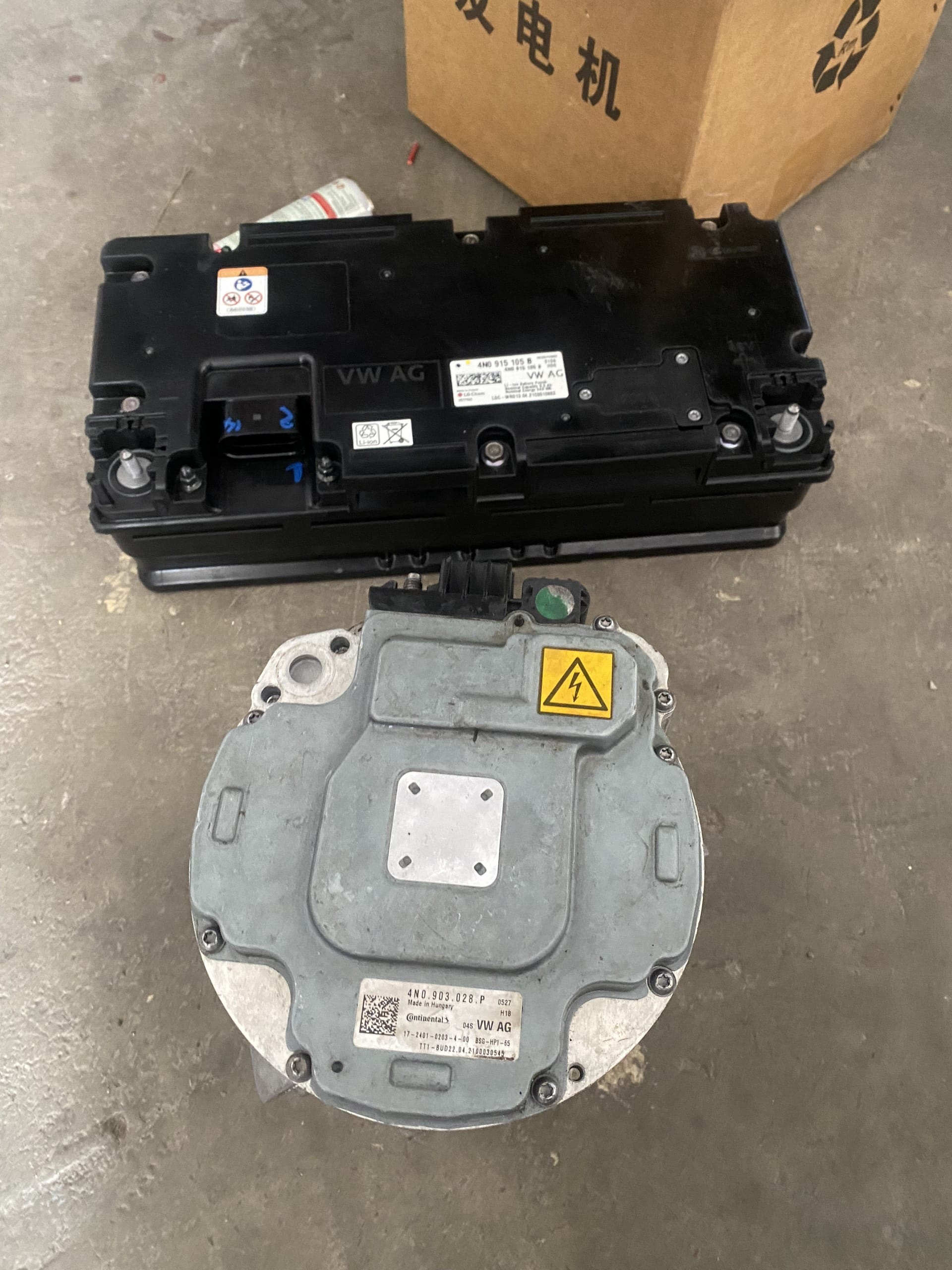 GARAGE VES CHUYÊN SỬA CHỮA LỖI ẮC QUY 48V TRÊN XE AUDI! 48V BATTERY