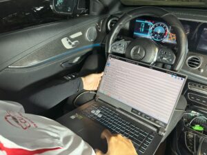 SỬA CHỮA HỆ THỐNG ĐIỀU HÒA XE MERCEDES