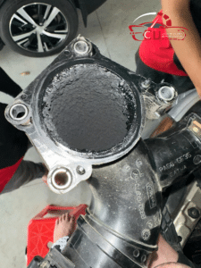 VỆ SINH VAN TUẦN HOÀN KHÍ THẢI EGR TẠI VES WORKSHOP
