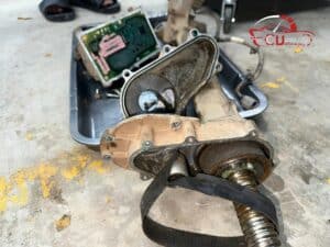 SỬA CHỮA VÀ PHỤC HỒI THƯỚC LÁI ĐIỆN FORD RANGER/EVEREST TẠI VES WORKSHOP