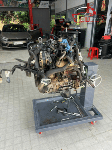 ĐẠI TU ĐỘNG CƠ FORD RANGER RAPTOR