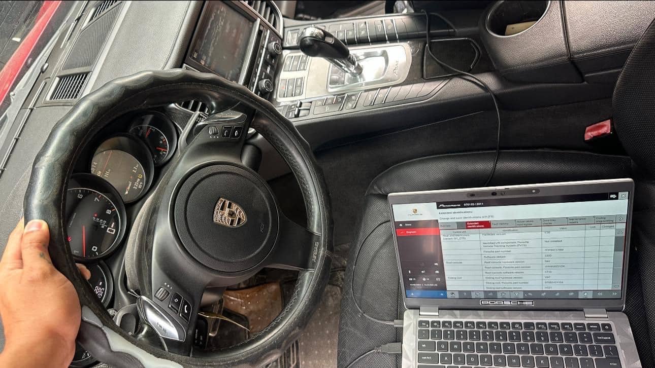 VES WORKSHOP CHUYÊN SỬA CHỮA XE PORSCHE