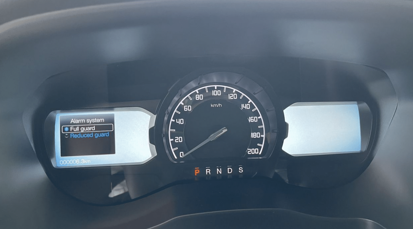 SỬA CHỮA LỖI ĐỒNG HỒ TAPLO XE FORD RANGER 2018 2022 3 SỬA CHỮA ĐỒNG HỒ TAPLO XE FORD RANGER 2018 2022