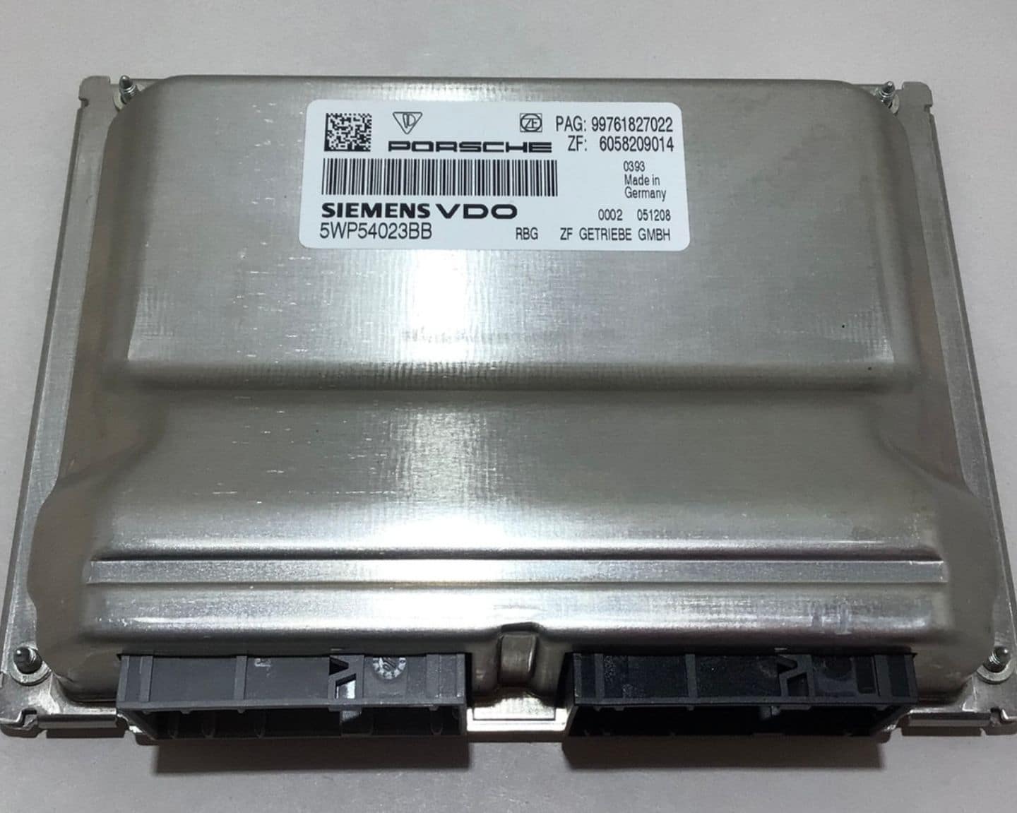 SỬA CHỮA HỘP TCM TCU XE PORSCHE TẠI VES WORKSHOP