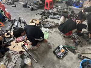SỬA CHỮA THƯỚC LÁI XE PORSCHE