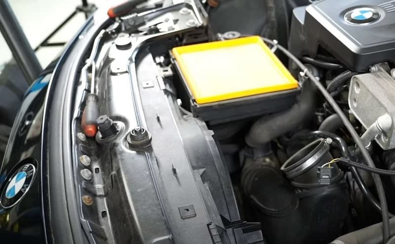 Dịch vụ bảo dưỡng, sửa chữa hệ thống điều hòa lạnh BMW tại Ves Workshop