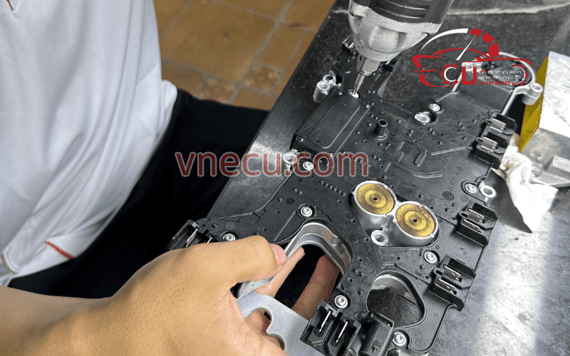 Garage sửa TCM TCU Ford uy tín, giá tốt tại TPHCM