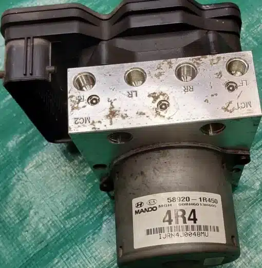ABS HYUNDAI ACCENT 2013-2014 MÃ PHỤNG TÙNG HỘP ABS 58920-1R450 ABS HYUNDAI 58920-1R450 , 589201R450