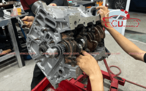 Garage chuyên đại tu động cơ xe Kia tại TPHCM