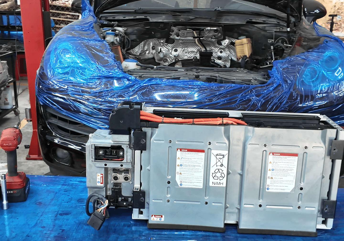 Giới Thiệu Tổng Quan về Bộ Chuyển Đổi Porsche Cayenne S Hybrid