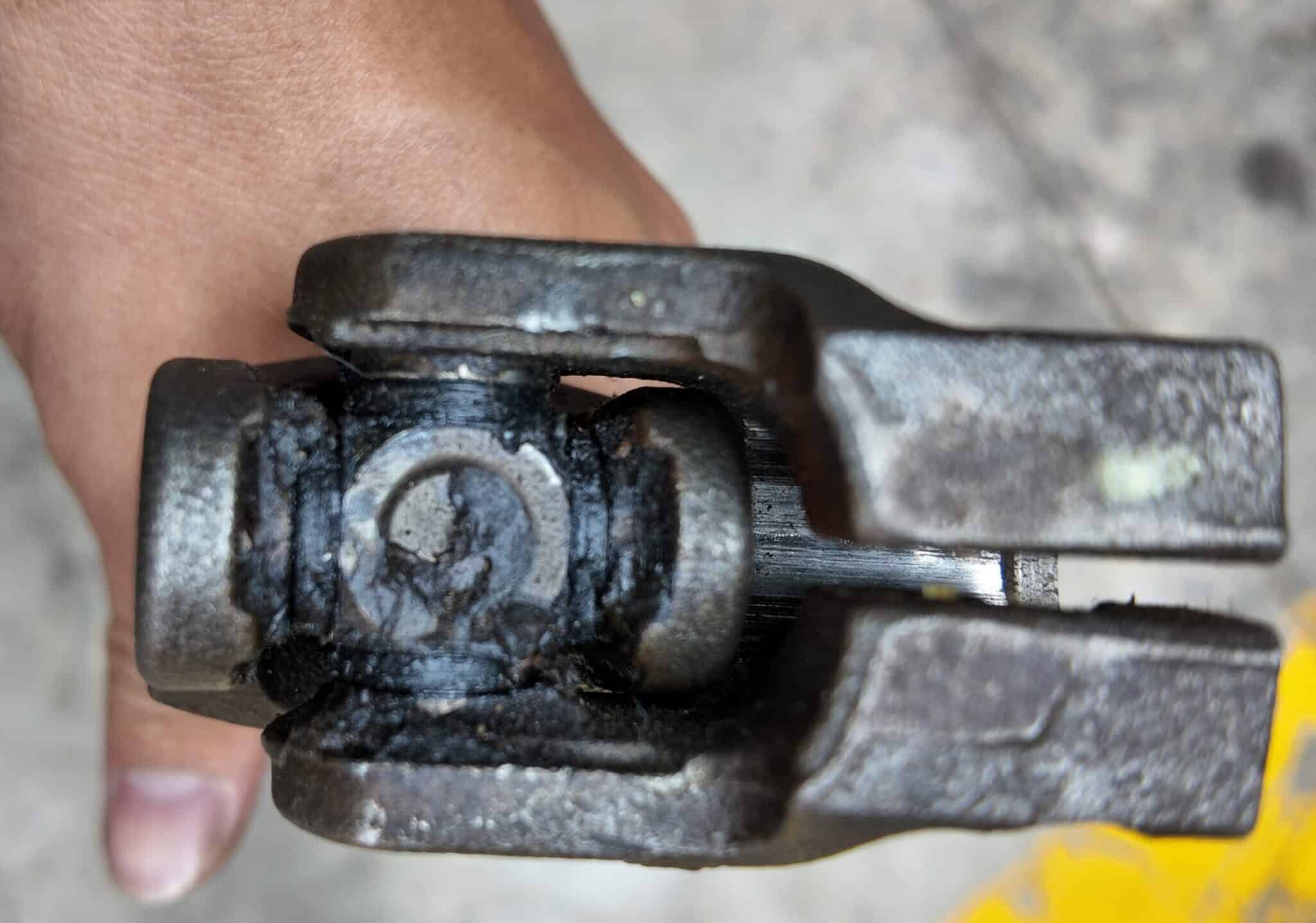 THAY THẾ THƯỚC LÁI MAZDA6 - GIẢI PHÁP KHẮC PHỤC CHO TIẾNG KÊU LẠ 4 THAY THẾ THƯỚC LÁI MAZDA6 - GIẢI PHÁP KHẮC PHỤC CHO TIẾNG KÊU LẠ