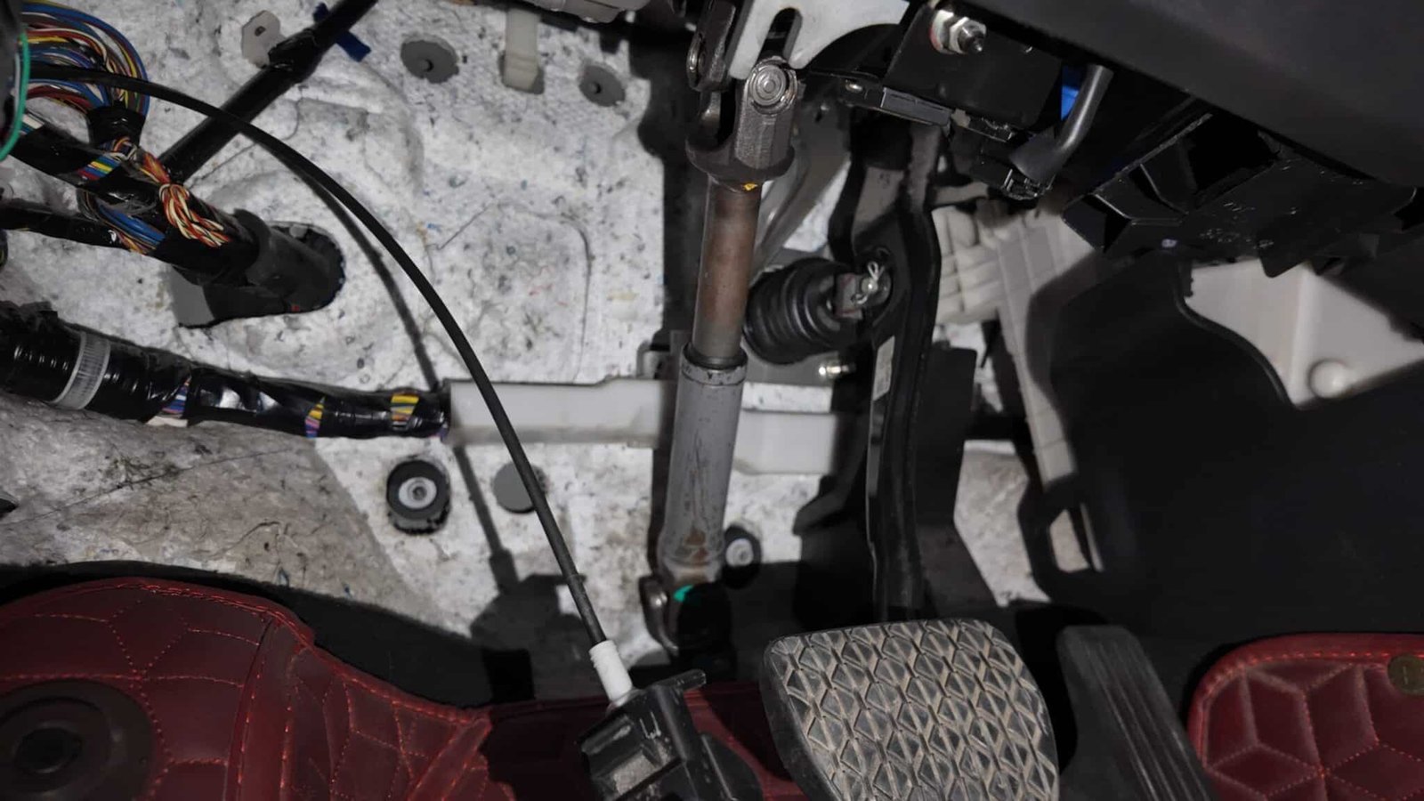 SỬA CHỮA-THAY THẾ MÔ TƠ TRỢ LỰC LÁI MAZDA6 6 SỬA CHỮA-THAY THẾ MÔ TƠ TRỢ LỰC LÁI MAZDA6