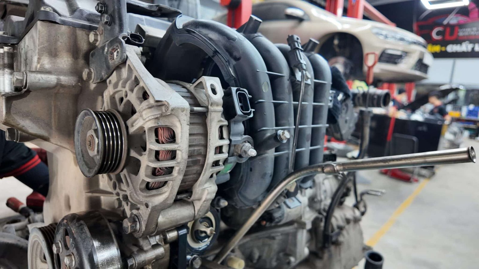 Đại Tu Động Cơ Xe Hyundai: Giải Pháp Bền Vững Cho Hiệu Suất Vượt Trội Tại VES Workshop