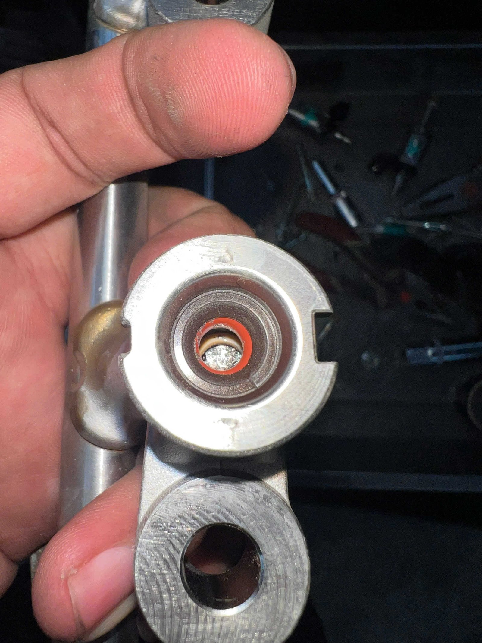 BẢO DƯỠNG TỔNG QUÁT MAZDA 3: BÍ QUYẾT GIỮ GÌN HIỆU SUẤT ƯU VIỆT TẠI VES WORKSHOP