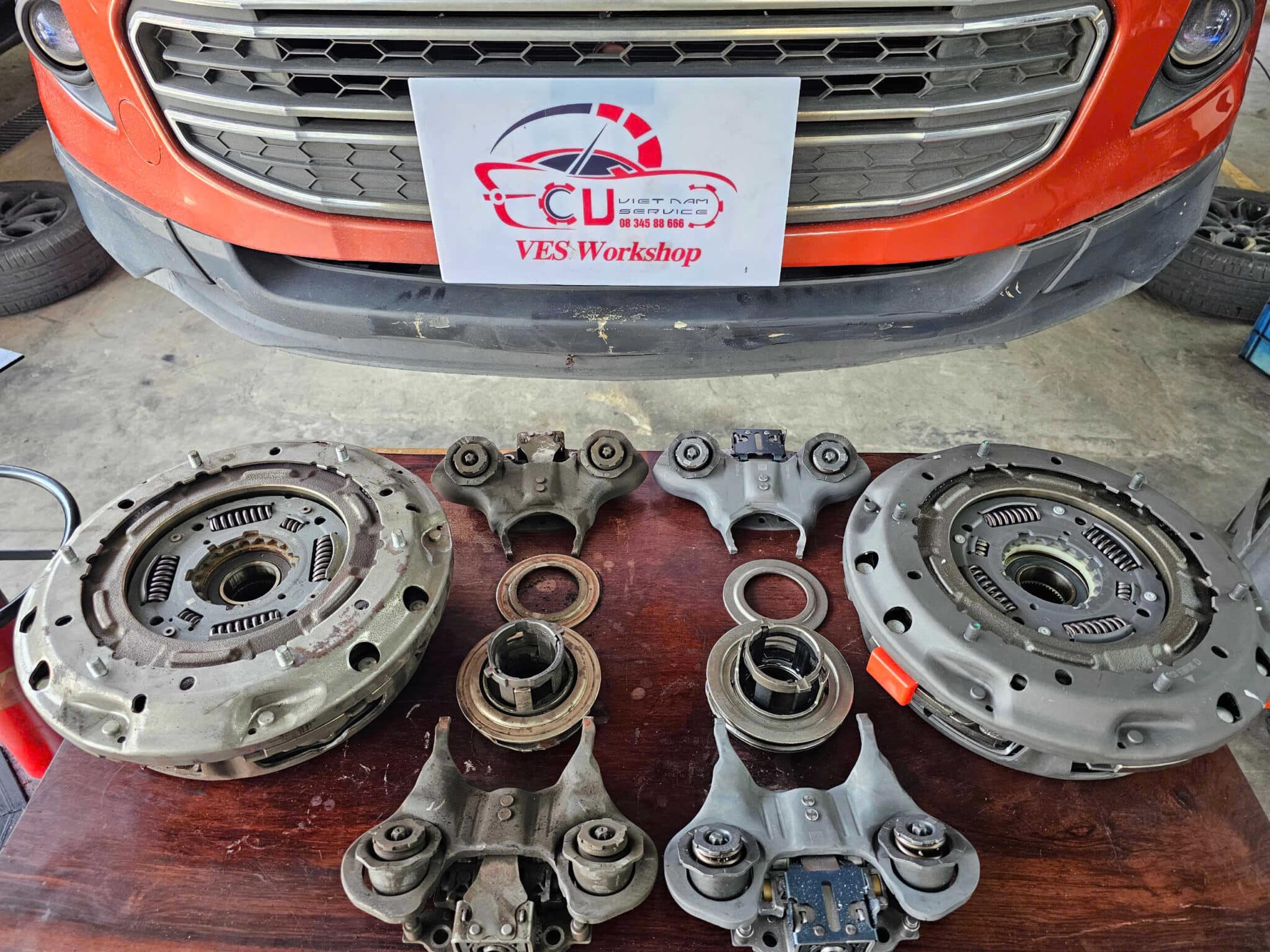 ĐẠI TU HỘP SỐ FORD ECOSPORT TẠI VES WORKSHOP 2 Tại sao cần đại tu hộp số Ford EcoSport?