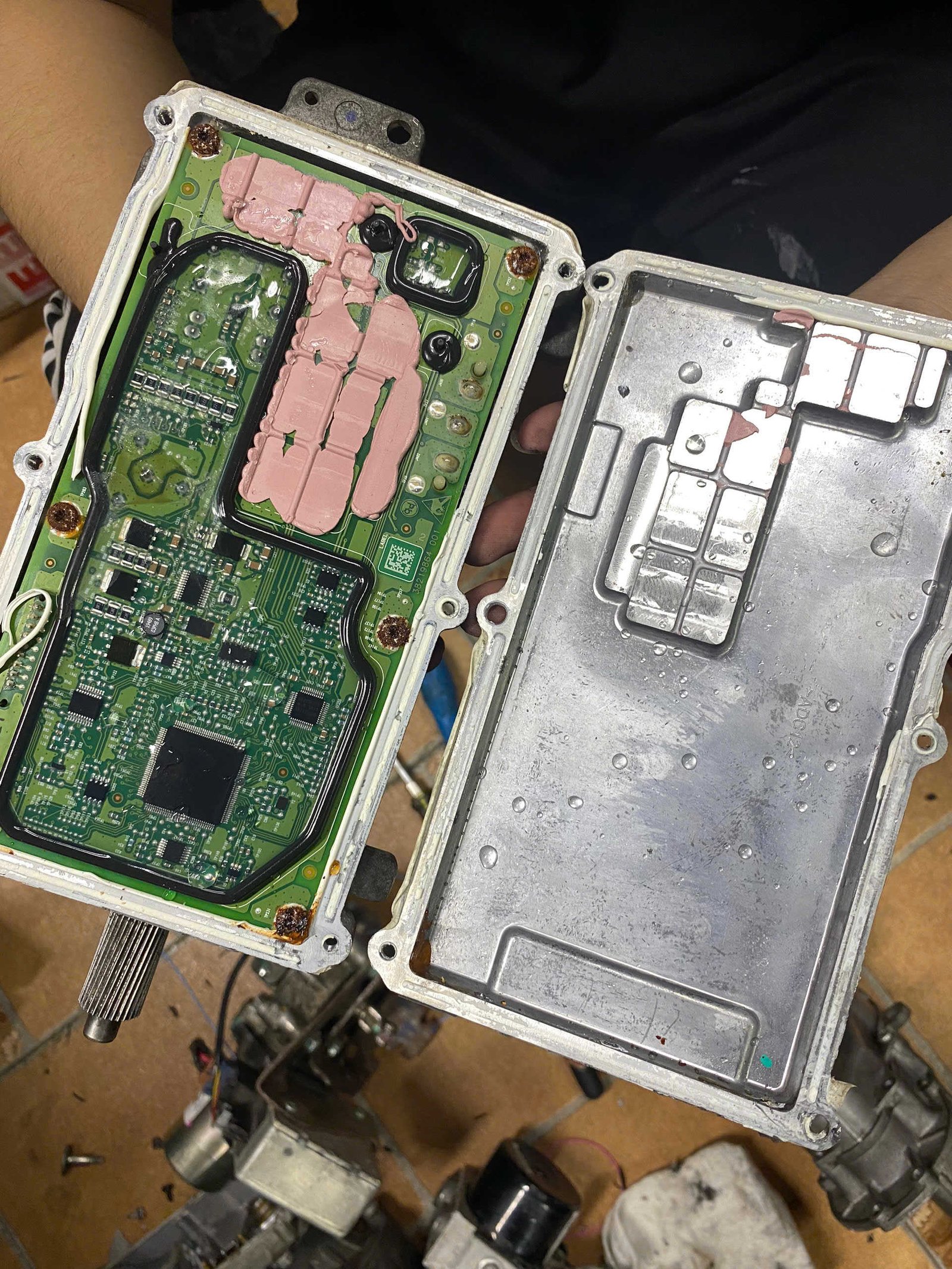 Sửa Chữa Thước Lái Điện Ford Ecosport – Giải Pháp Tối Ưu Cho Xe Của Bạn Tại Ves Workshop