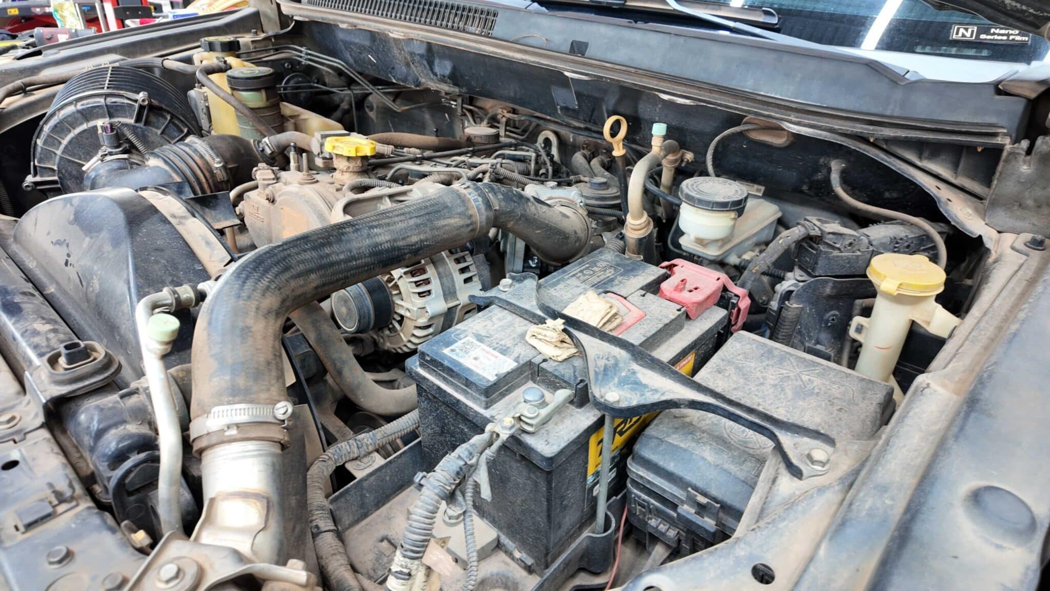 Dịch Vụ Vệ Sinh Họng Nạp Chevrolet Colorado Tận Tâm – Bí Quyết Nâng Cao Hiệu Suất Xe Từ Ves Workshop