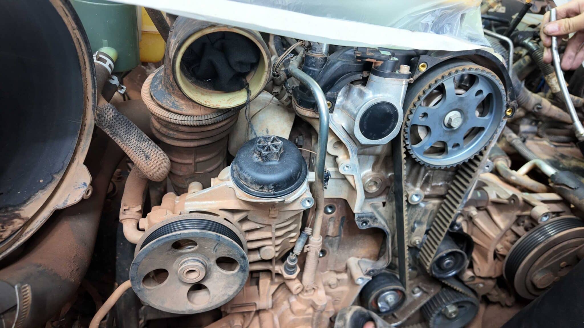 Dịch Vụ Vệ Sinh Họng Nạp Chevrolet Colorado Tận Tâm – Bí Quyết Nâng Cao Hiệu Suất Xe Từ Ves Workshop