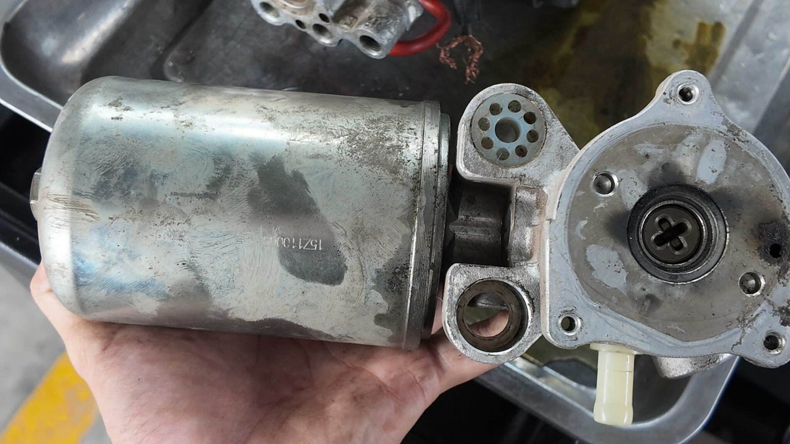 Sửa Chữa Cụm Bơm ABS Lexus LX570 tại VES Workshop: Giải Pháp Tối Ưu Cho Hệ Thống Phanh An Toàn