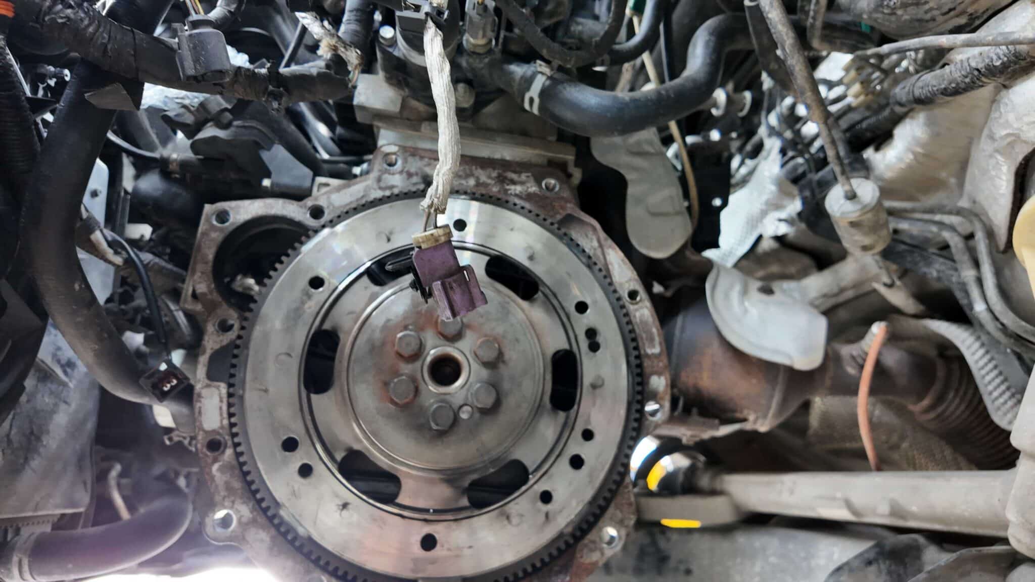 Thay Thế Càng Cua Hộp Số Ford EcoSport - Ves Workshop - Giải Pháp Toàn Diện Cho Xe Của Bạn
