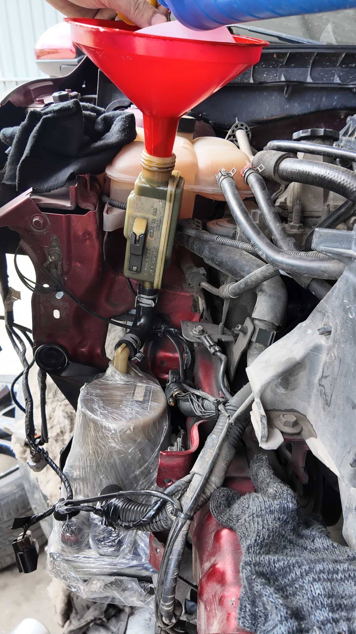 Sửa Chữa Cụm Bơm Trợ Lực Lái Mazda 3 tại VES Workshop - Giải Pháp An Toàn Và Chính Xác Cho Xe Của Bạn