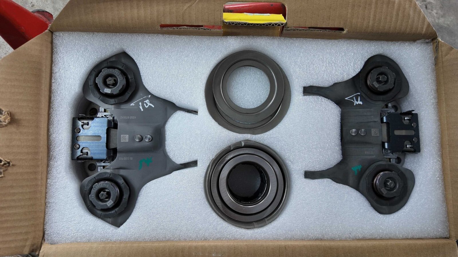 Phụ Tùng Thay Thế - Bảng So Sánh Chính Hãng, OEM & Hàng Bãi