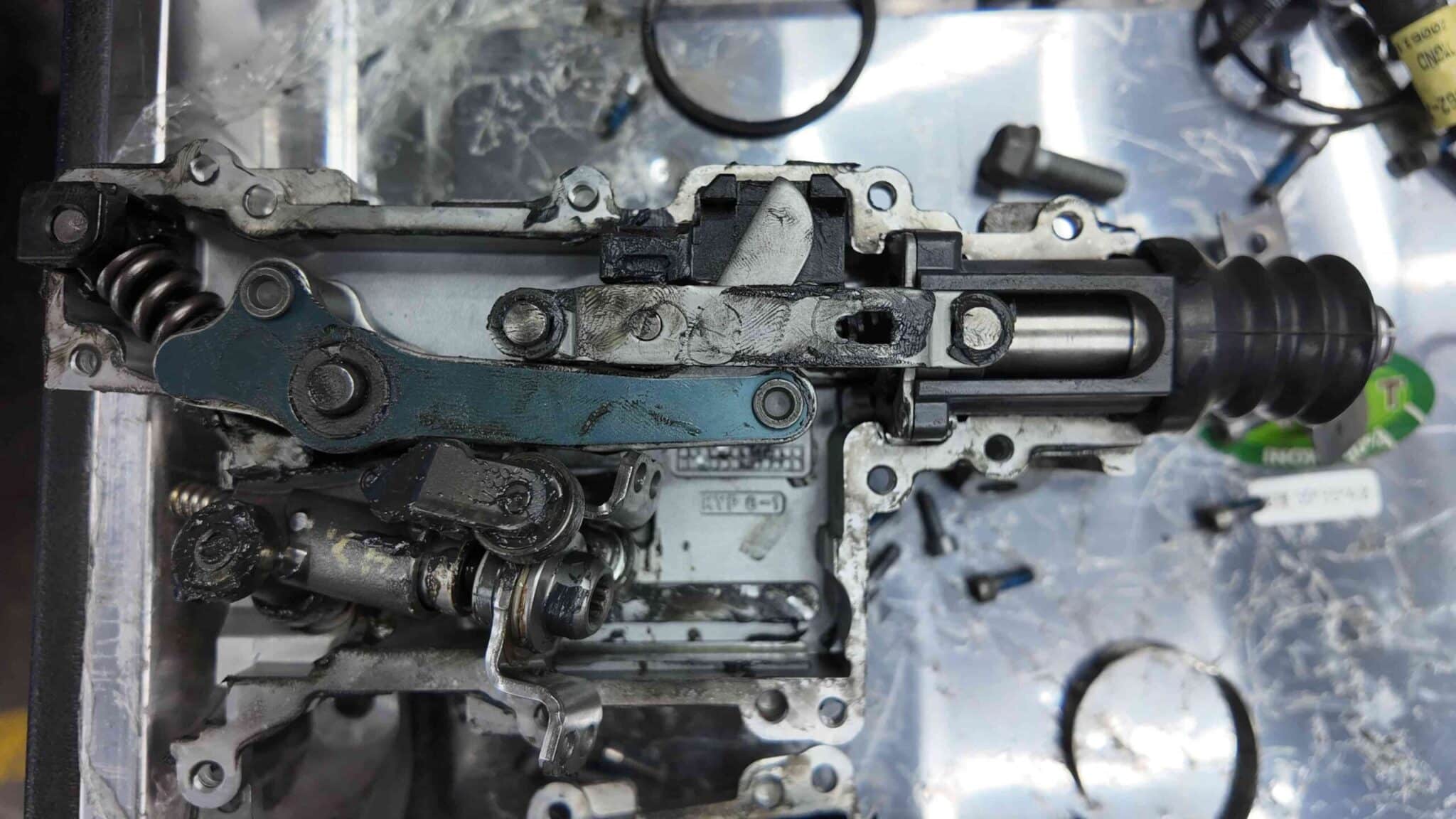 SỬA CHỮA BỘ ĐIỀU KHIỂN LY HỢP KÉP DCT HYUNDAI KONA 2020 - VES WORKSHOP 5 Quy trình kiểm tra và chẩn đoán lỗi DCT ECU chi tiết