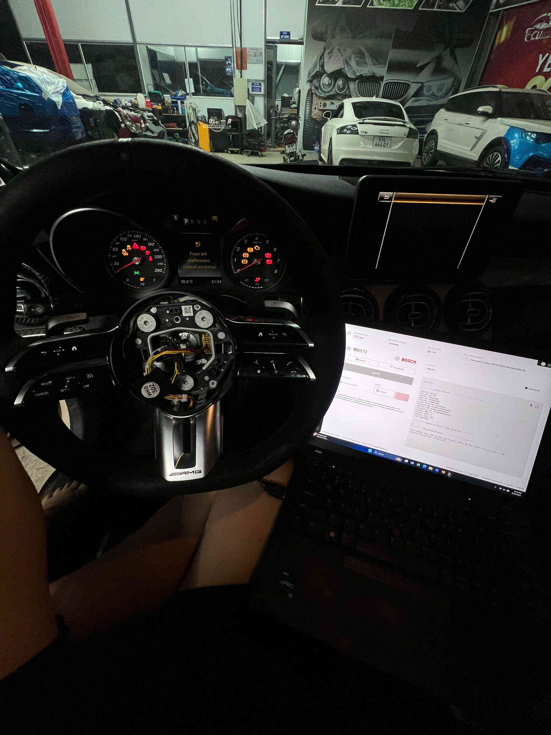 ĐỘ XE MERCEDES-BENZ C300 2017 TUNING-REMAP TẠI VES WORKSHOP 2 Giải Pháp Remap ECU Cho Mercedes-Benz C300 2017