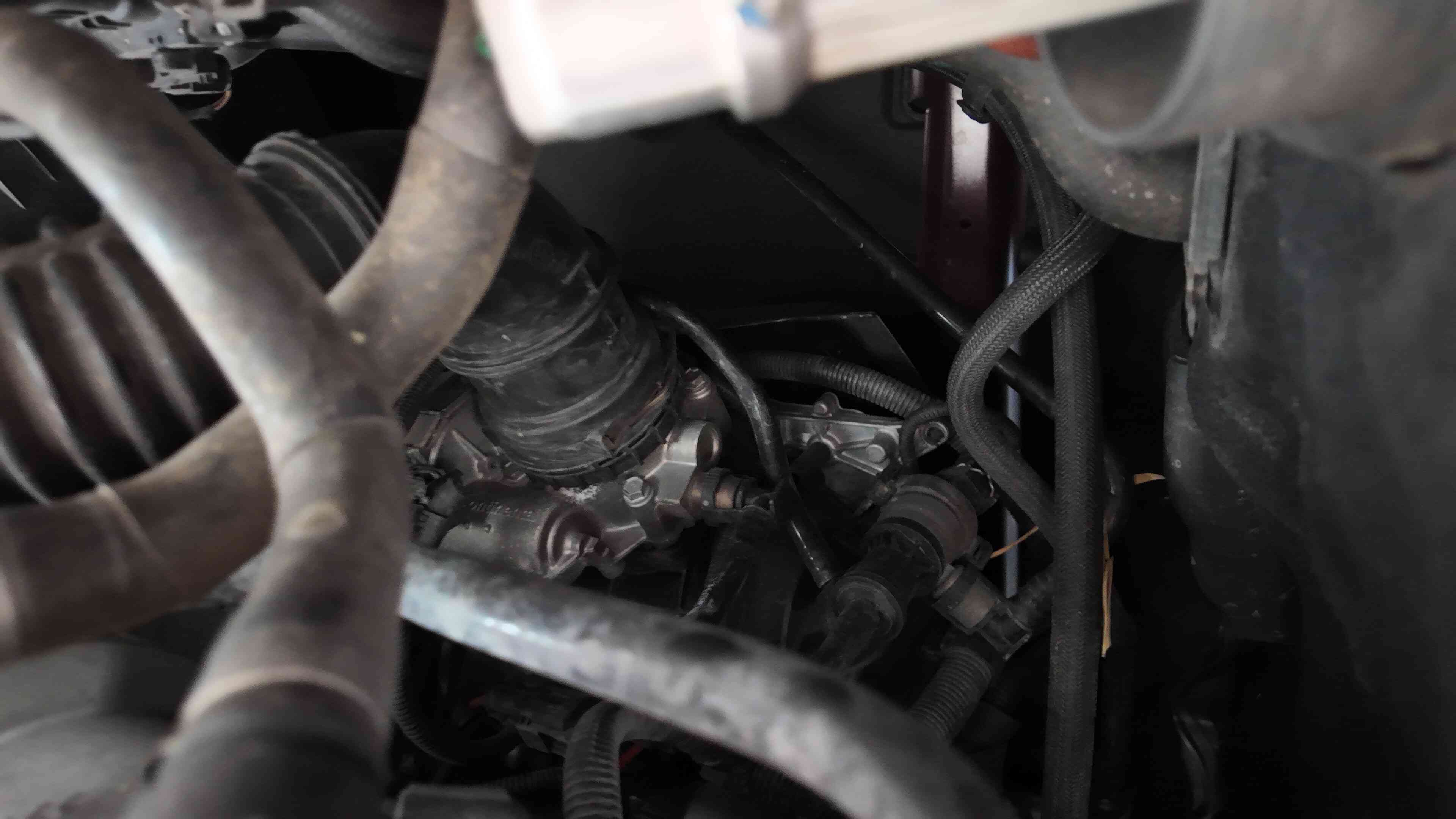 BẢO DƯỠNG HỆ THỐNG GẦM BMW 528I TẠI VES WORKSHOP 1 Câu hỏi thường gặp (FAQ) về bảo dưỡng hệ thống gầm BMW 528i