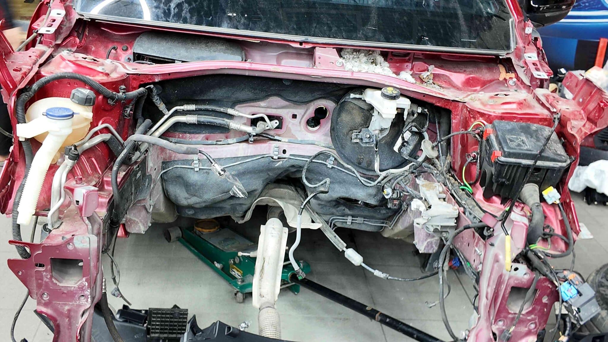  PHỤC HỒI XE TAI NẠN
