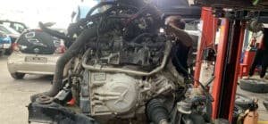 Sửa chữa tiếng kêu lớn từ động cơ Mazda CX-9 - Giải pháp toàn diện tại VES Workshop