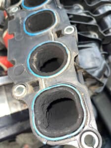 Vệ Sinh Họng Nạp Ford Ranger Chuyên Nghiệp Tại Ves Workshop - Giải Pháp Tối Ưu Hiệu Suất Động Cơ