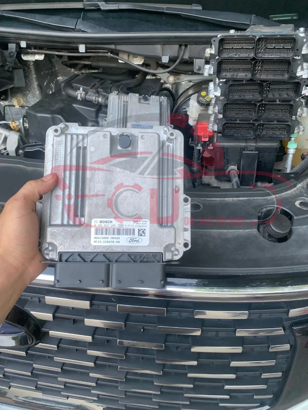 ECU (Electronic Control Unit): Bộ Não Trung Tâm ECU (Electronic Control Unit): Bộ Não Trung Tâm