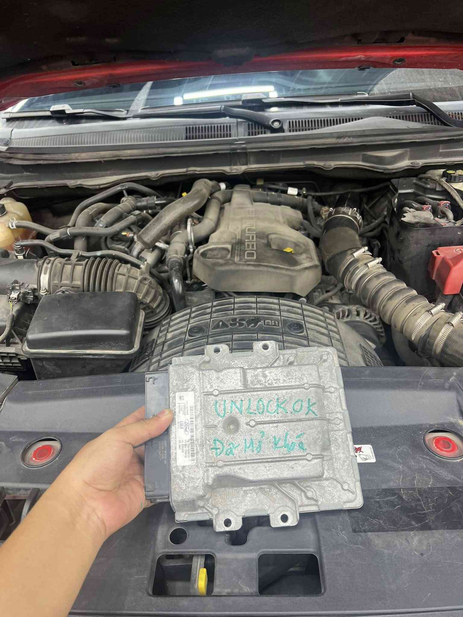 Vệ sinh họng nạp là gì và tầm quan trọng đối với Ford Ranger Raptor? Vệ sinh họng nạp là gì và tầm quan trọng đối với Ford Ranger Raptor?