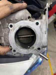 Sửa chữa lỗi xe Kia Rio 2016 bị ì máy, yếu ga hiệu quả, chuyên nghiệp tại Ves Workshop