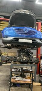 Sửa chữa tiếng kêu lớn từ động cơ Mazda CX-9 - Giải pháp toàn diện từ chuyên gia VES Workshop