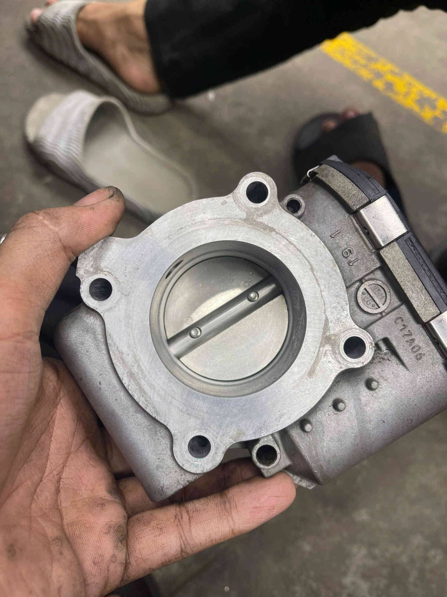 Các câu hỏi thường gặp về lỗi xe Kia Rio ì máy, yếu ga: Các câu hỏi thường gặp về lỗi xe Kia Rio ì máy, yếu ga: