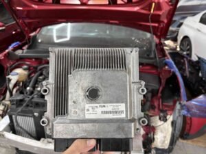 HỘP ĐEN (ECU) Ô TÔ BỊ NGẬP NƯỚC CÓ THỂ SỬA CHỮA HAY KHÔNG - SỬA CHỮA ECU CHUYÊN NGHIỆP TẠI VES WORKSHOP