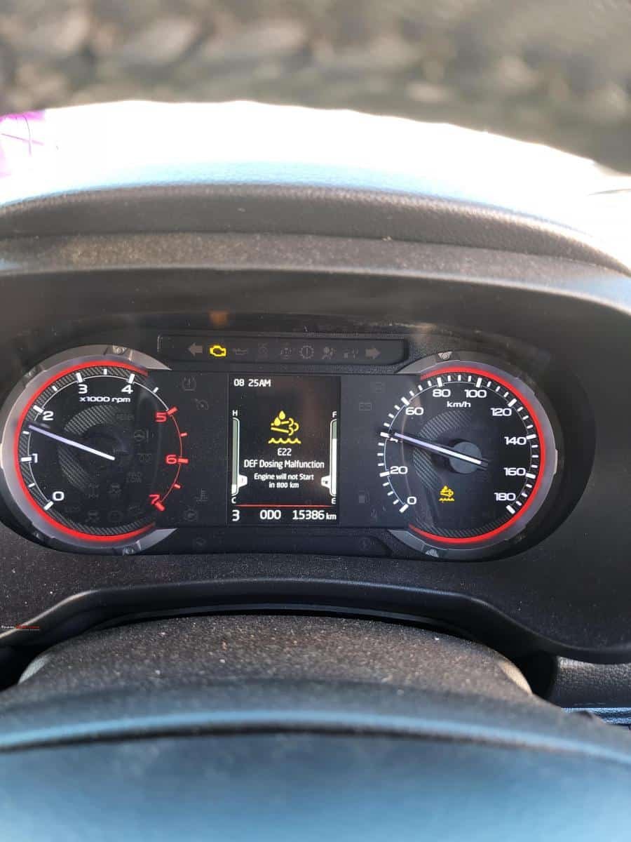 Đèn báo DPF sáng trên bảng điều khiển